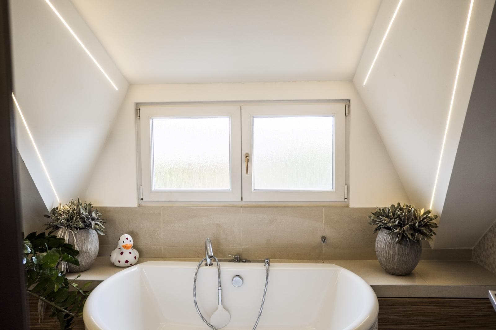 Frézovanie LED líšt